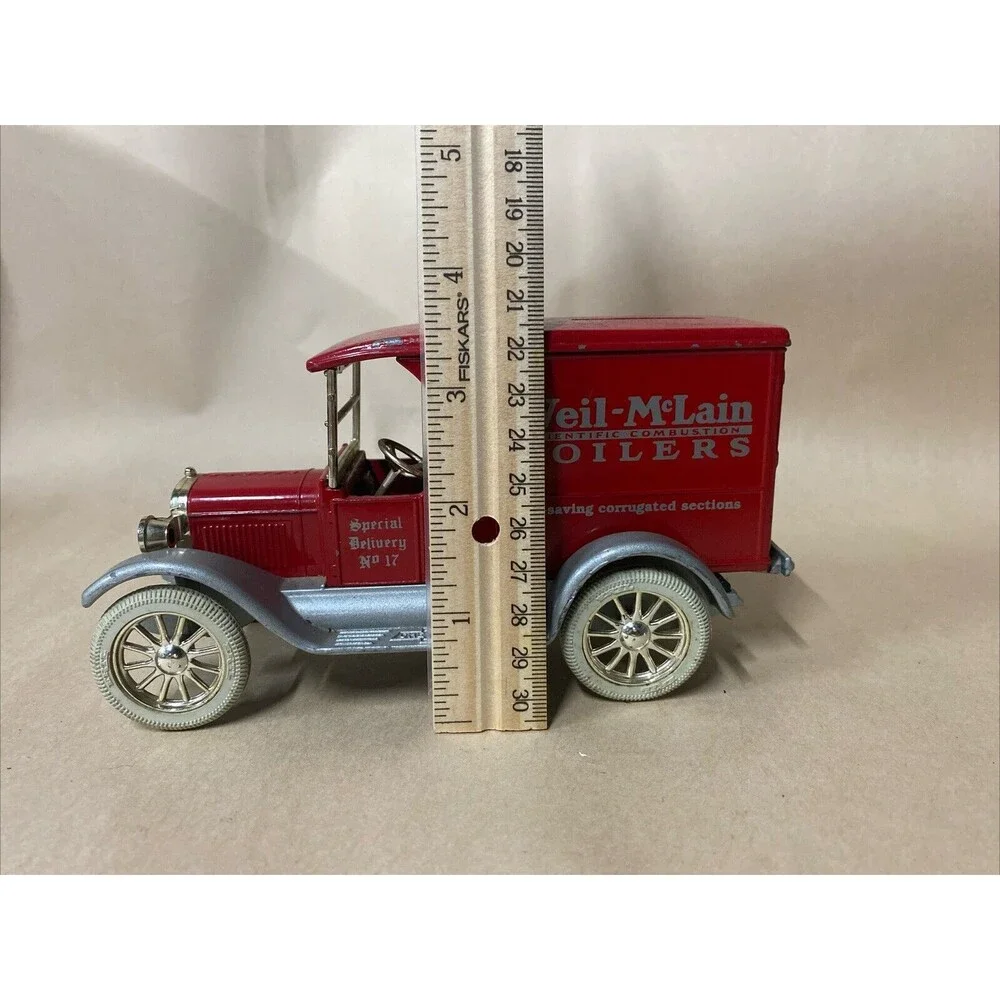 VTG ERTL DIECAST 1923‎ CHEVROLET DELIVERY VAN BANK- WEIL-McLain